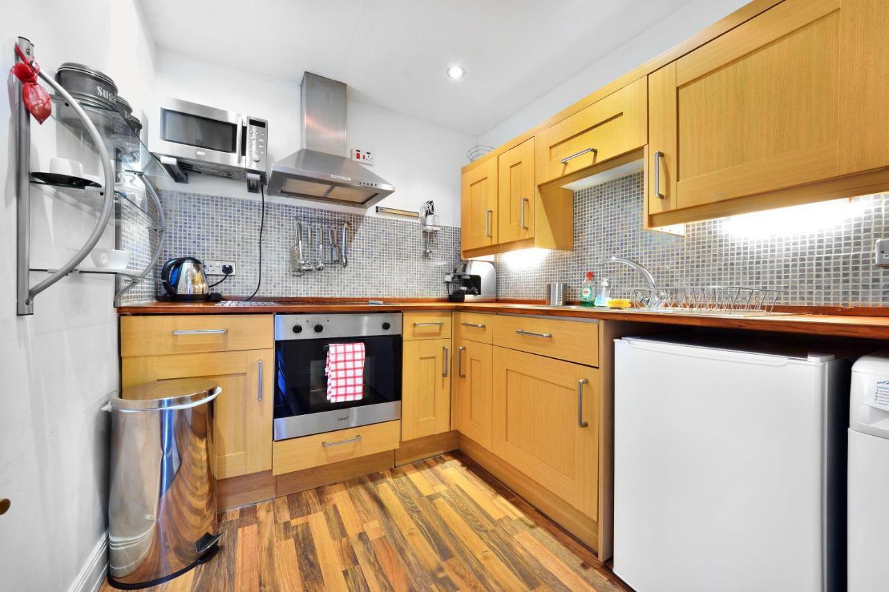 Royal Mile View Appartement Edinburgh Buitenkant foto